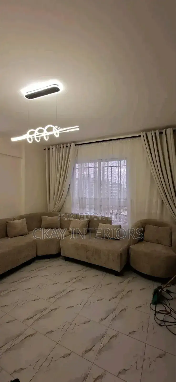 Add Elegance From Ceiling to Floor With Cute Window Curtains