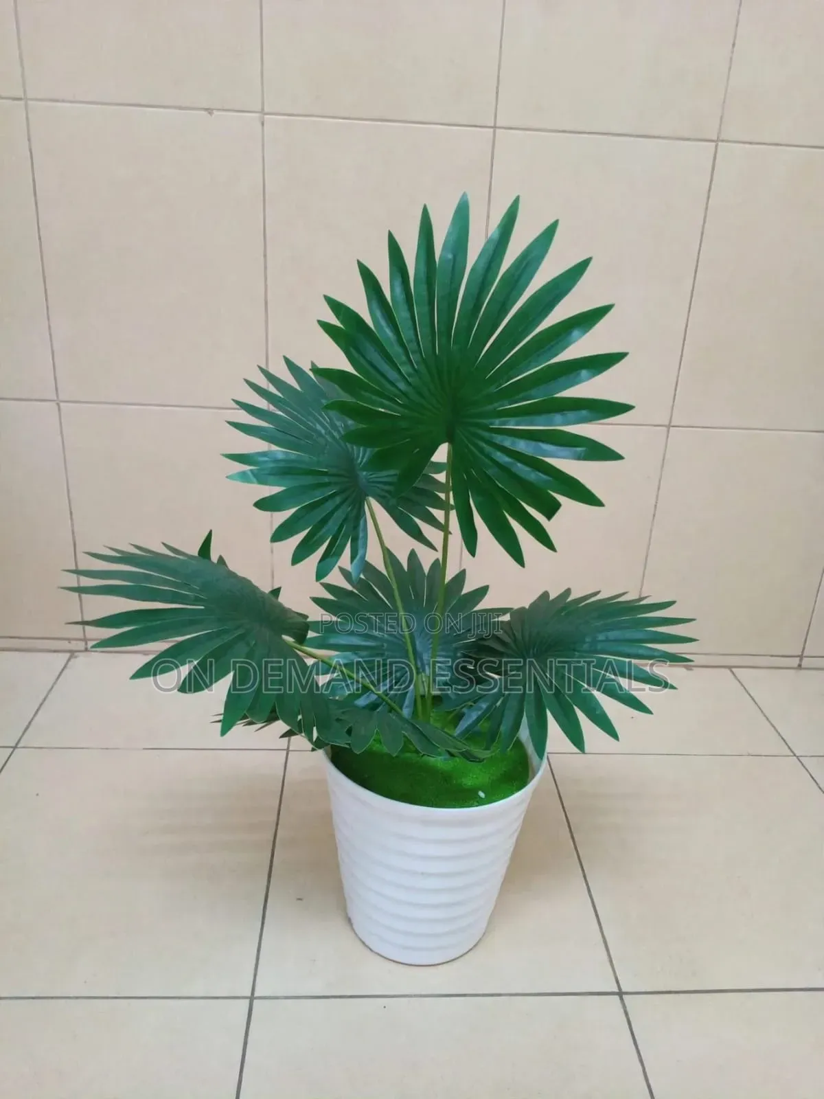 Decor Flowers 
Size 75cm