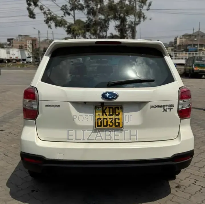 Subaru Forester 2014 Off white