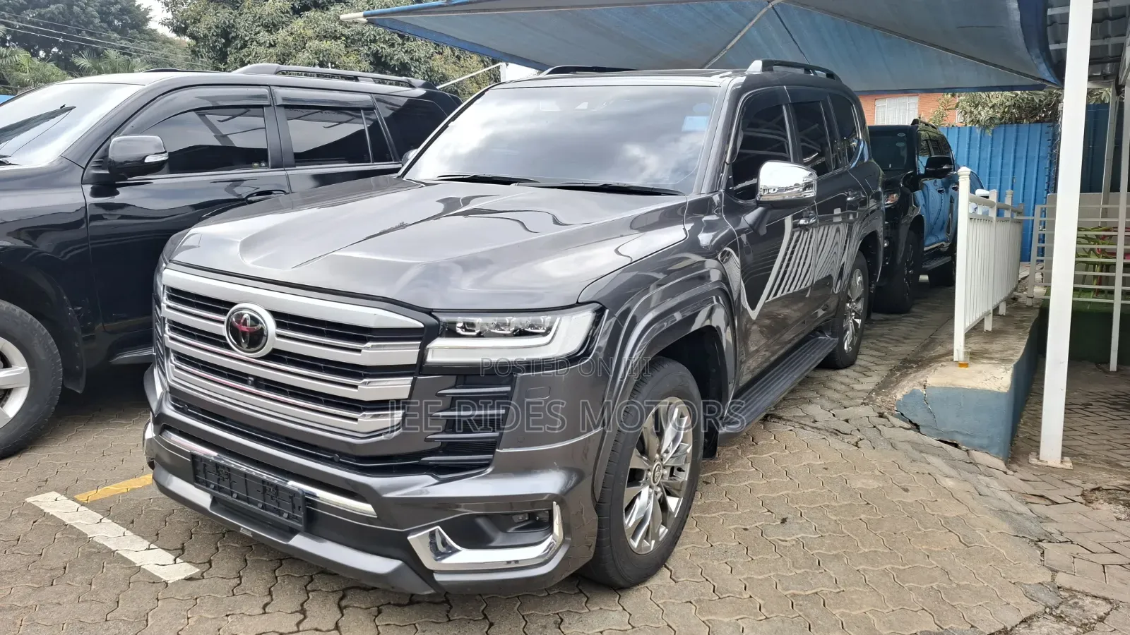 Toyota Land Cruiser 2025 Gray