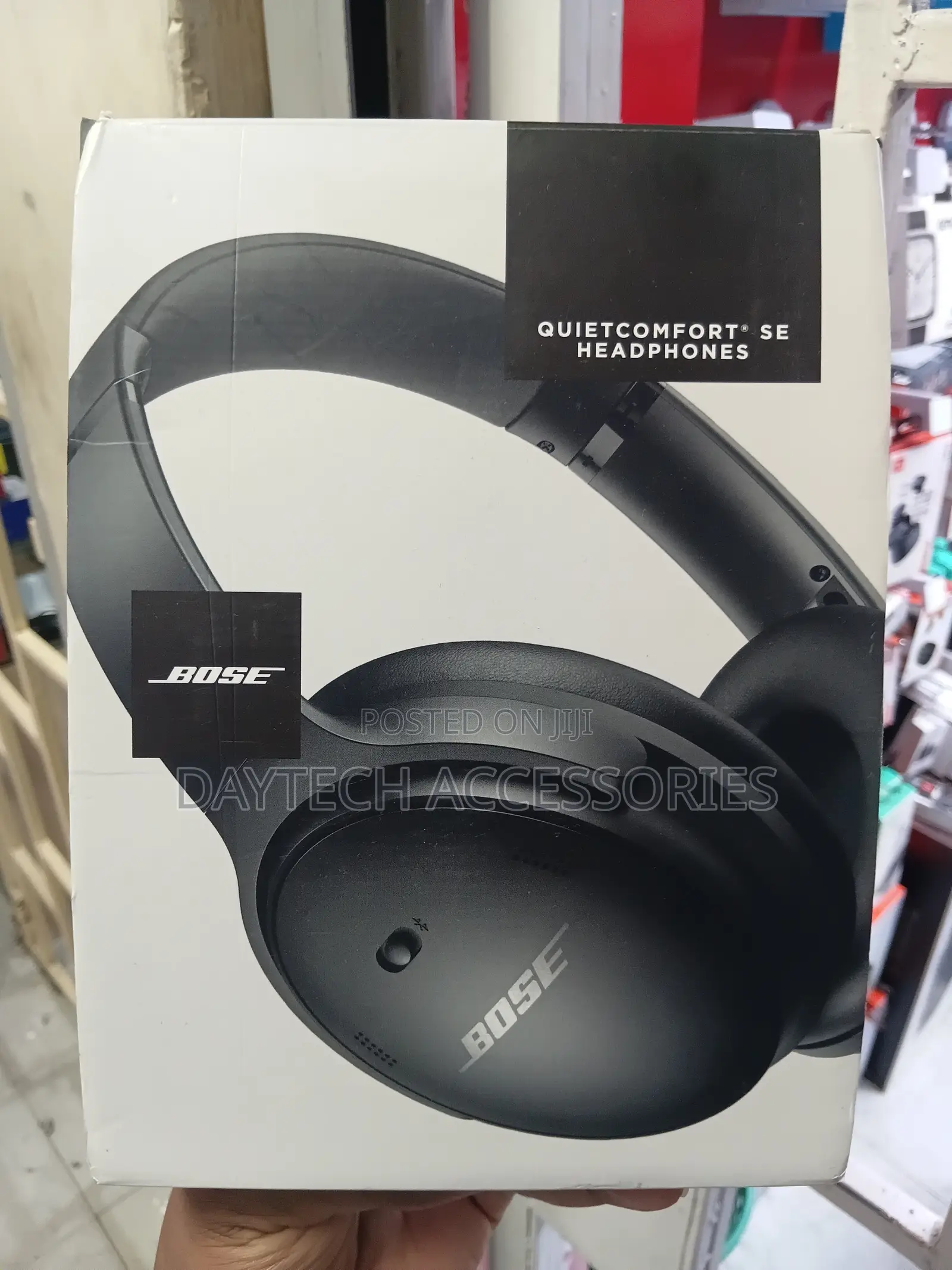 The Bose QuietComfort SE Wireless Over-Ear Headphones in Black