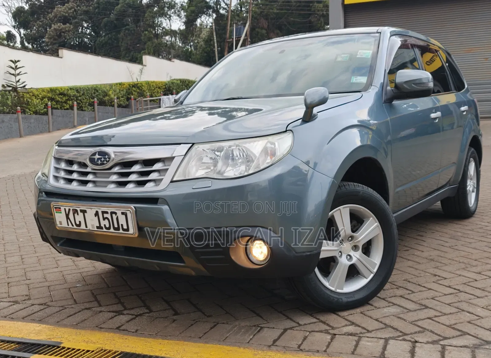 Subaru Forester 2012 Gray