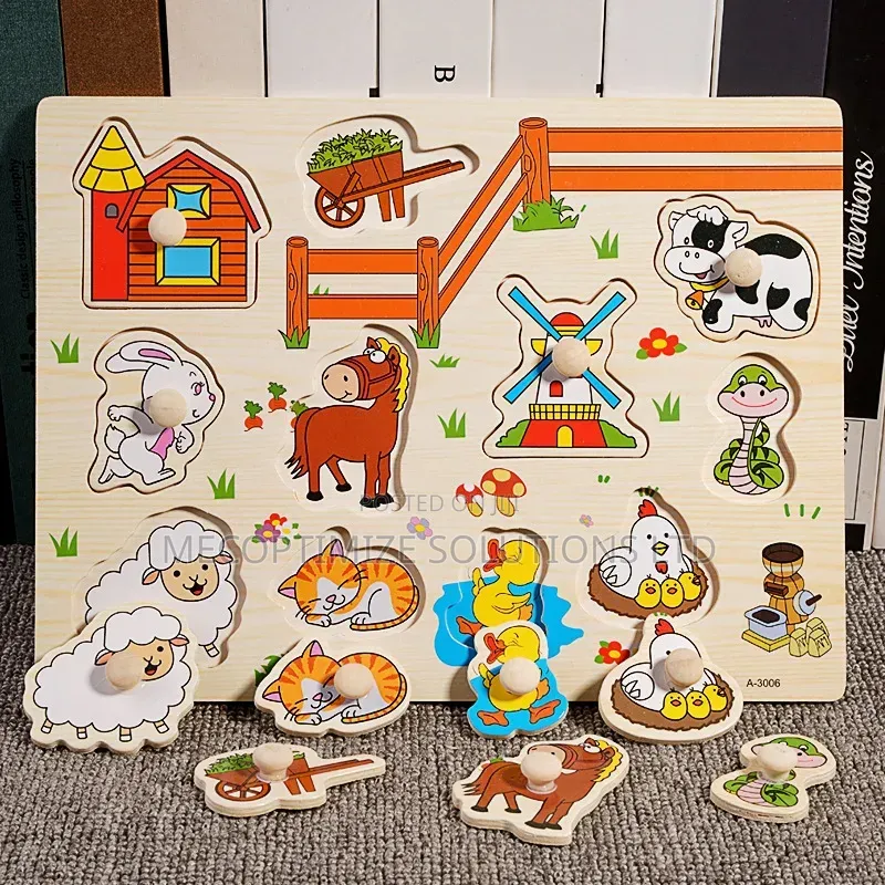 Montessori Wooden Farm Animals Knob Peg Puzzle Board for Kids
