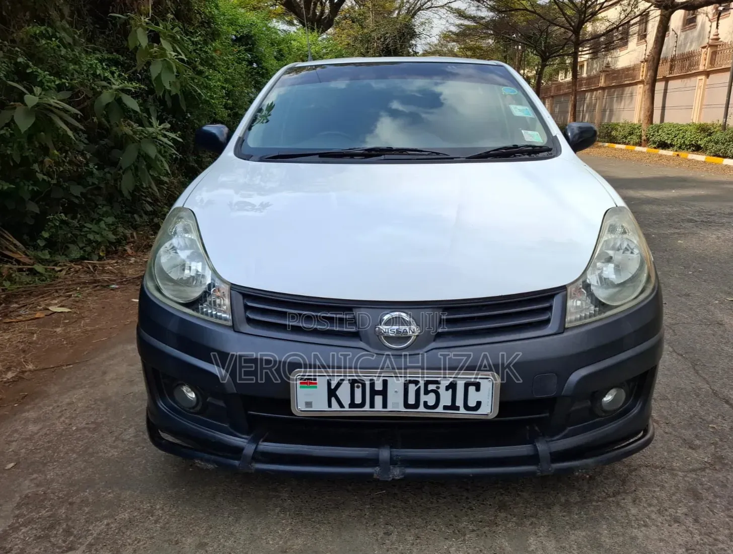 Nissan Advan 2014 White