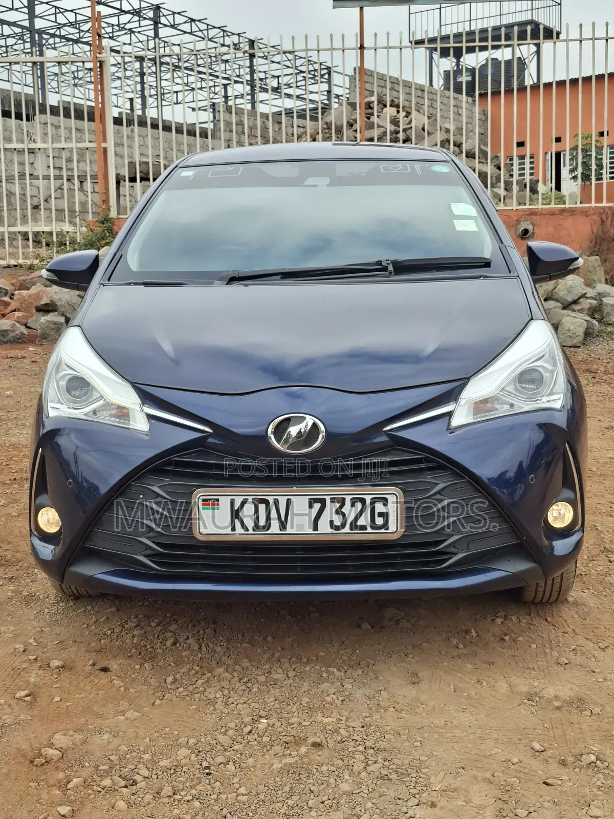 Toyota Vitz 2018 Blue
