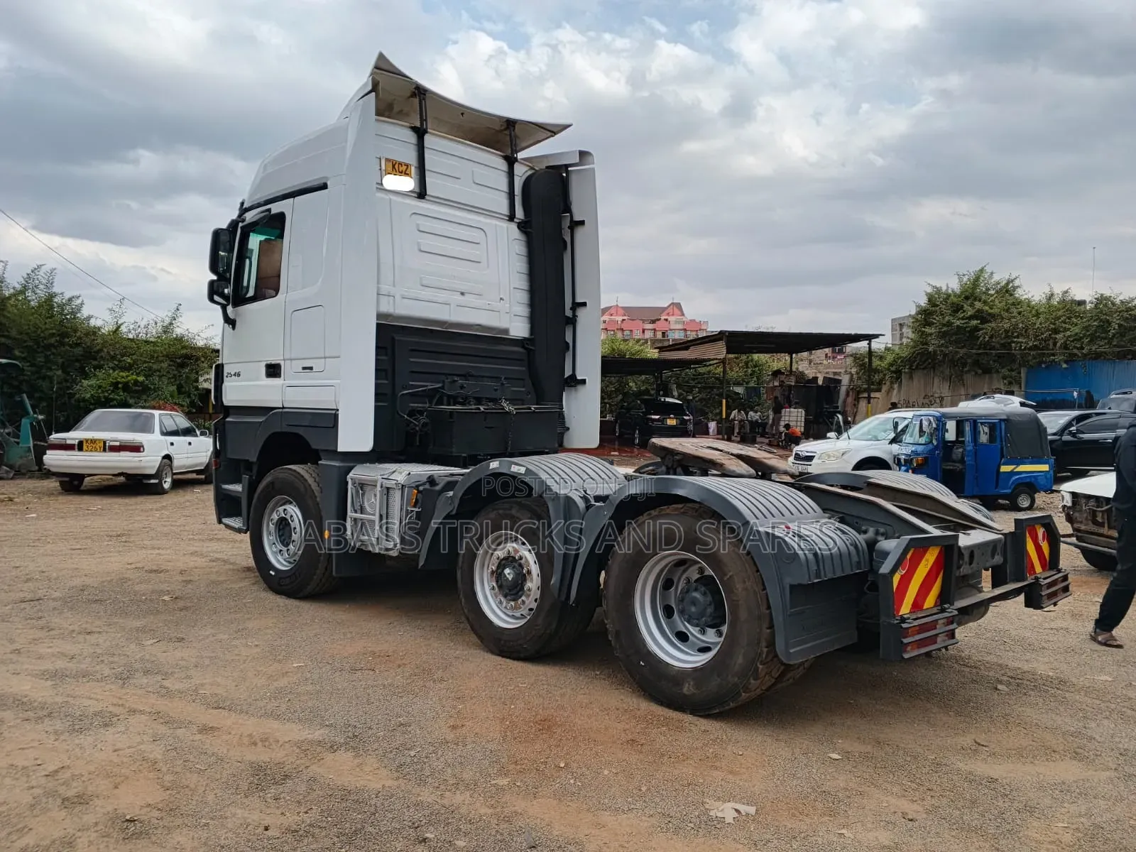 KCZ ACTORSS Mb3 Single Safi Tuna Uza PRICE 4.65m Location Nairobi