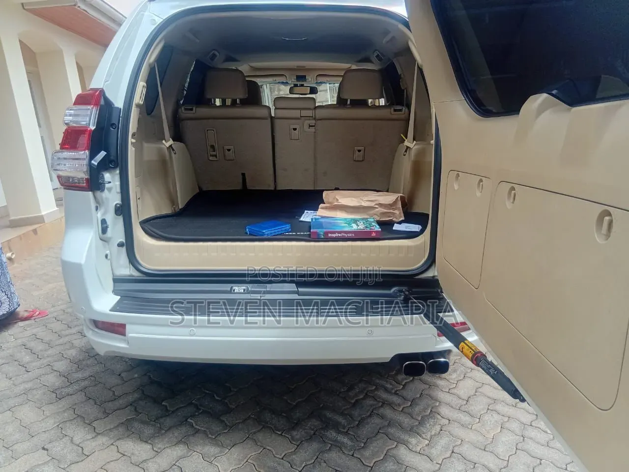 Toyota Land Cruiser Prado 2015 White