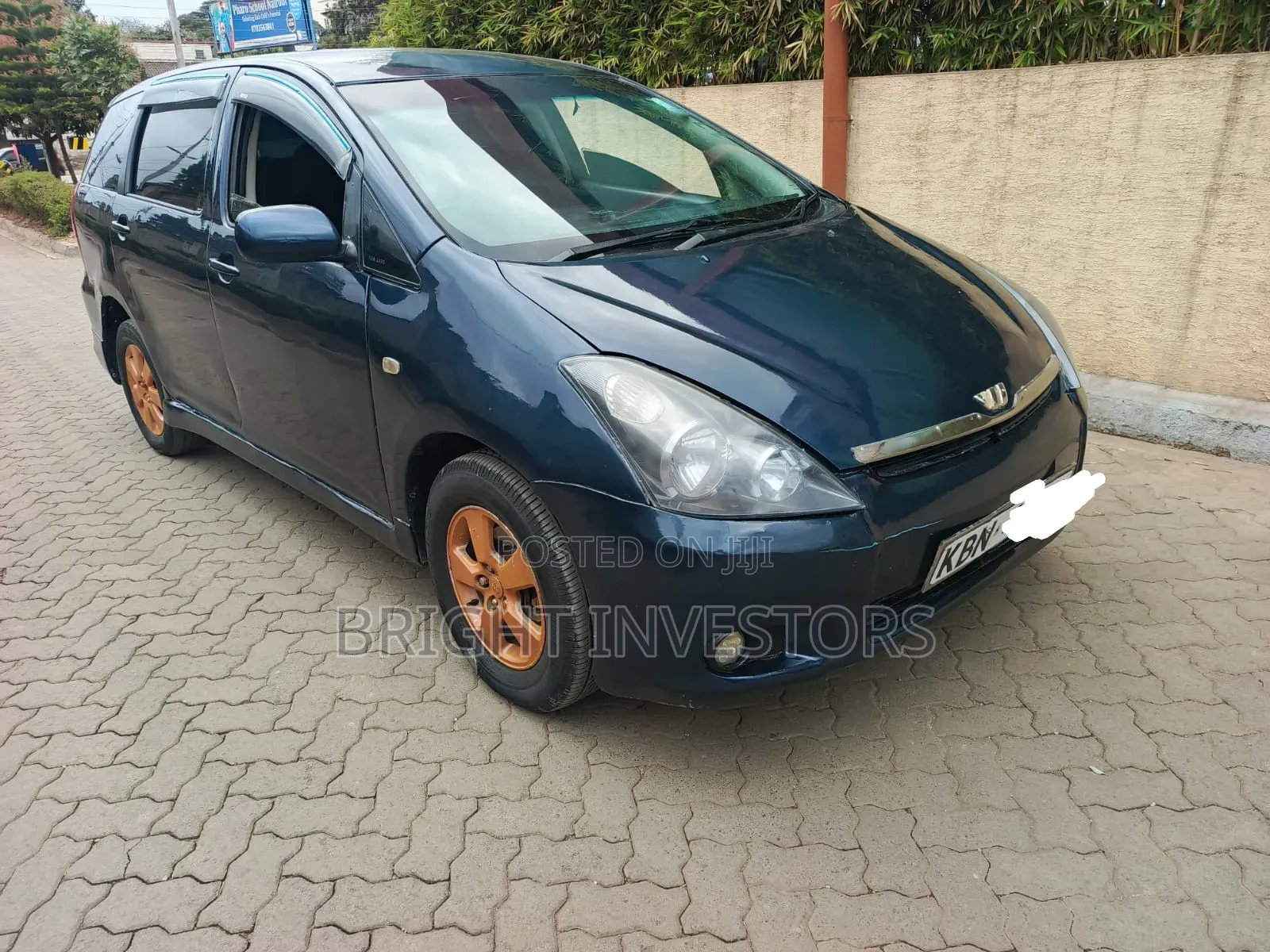 Toyota Wish 2006 Blue