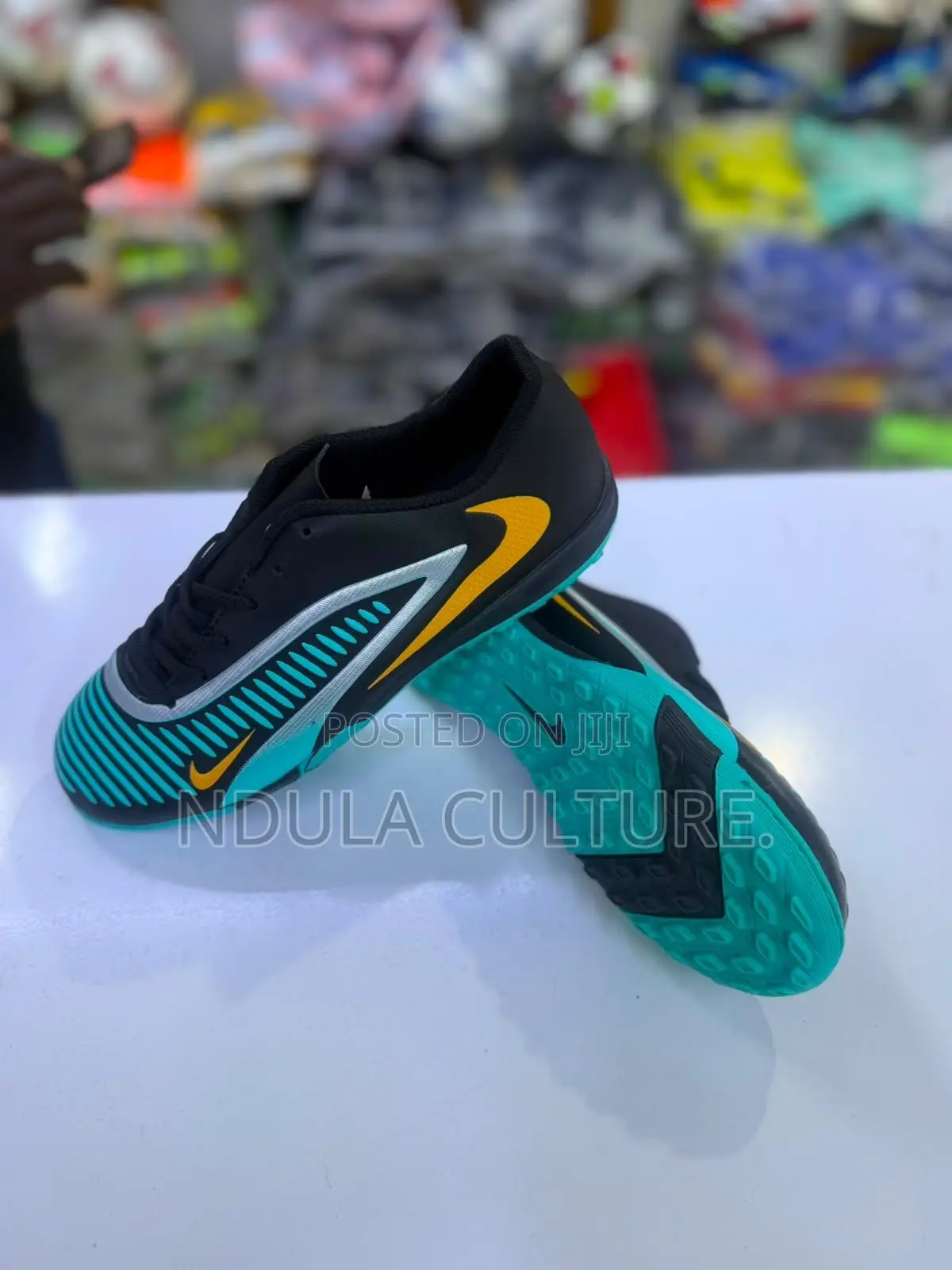 Nike Phantom 6 Kids Trainer Boots