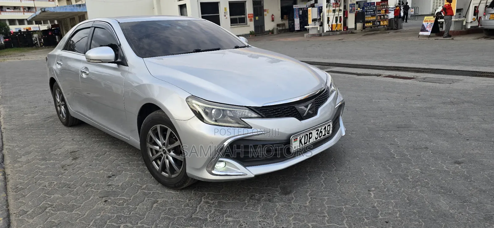 Toyota Mark X 2018 Silver