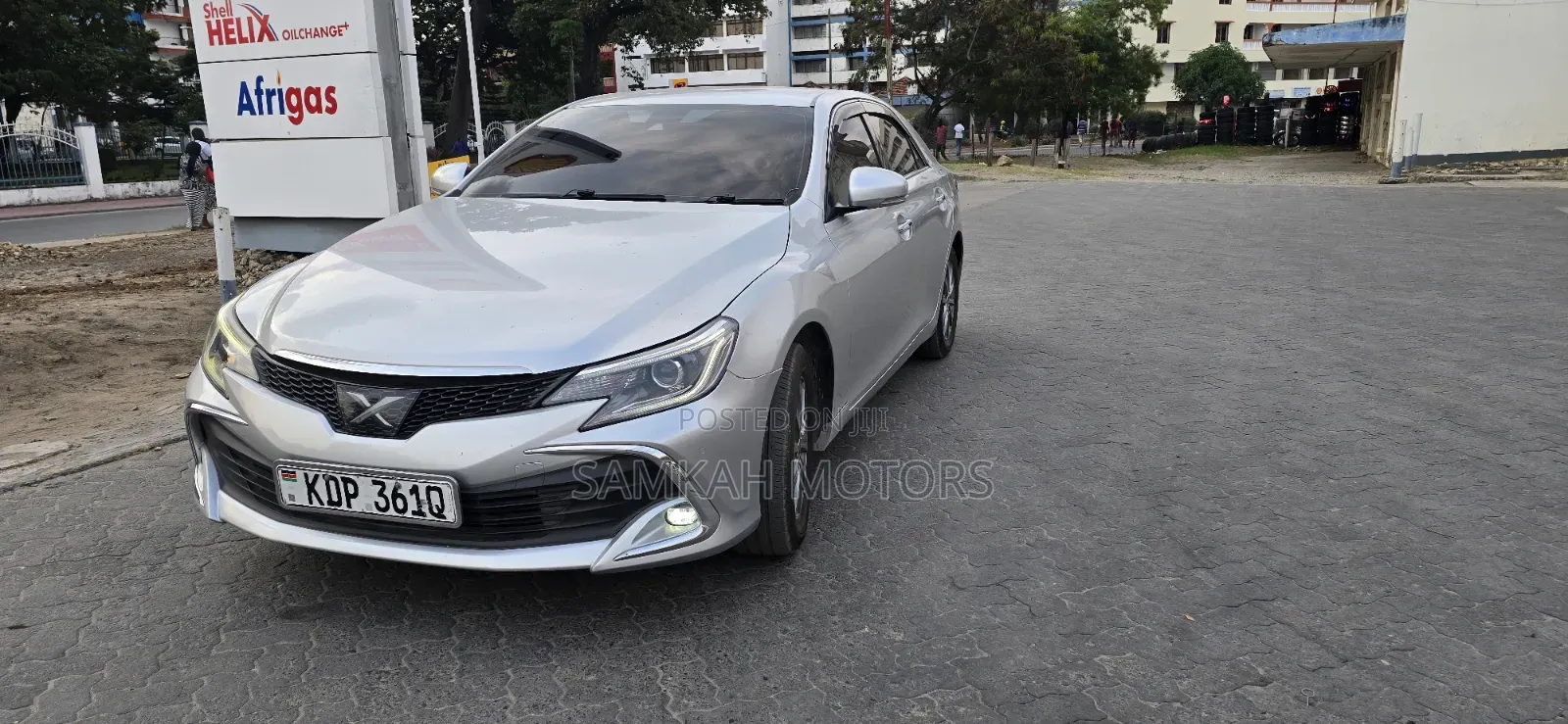 Toyota Mark X 2018 Silver
