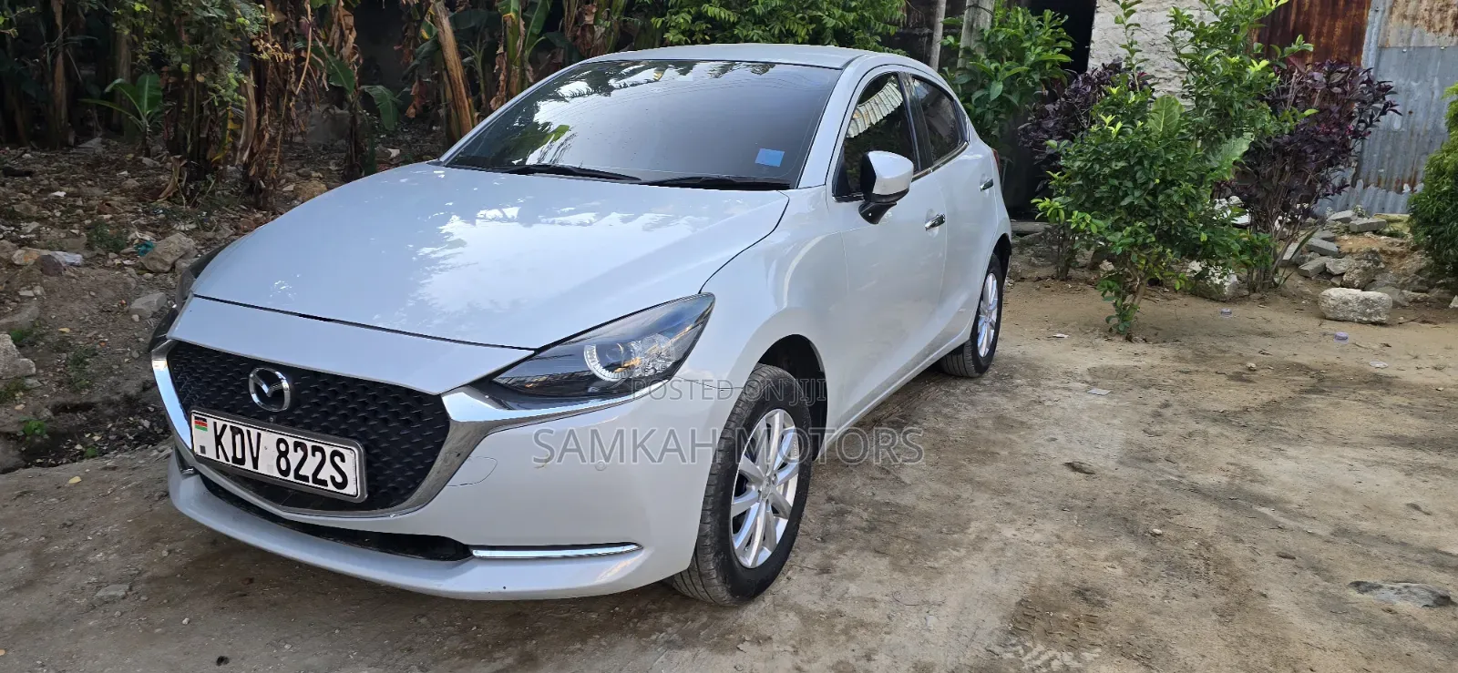 Mazda 2 2019 White