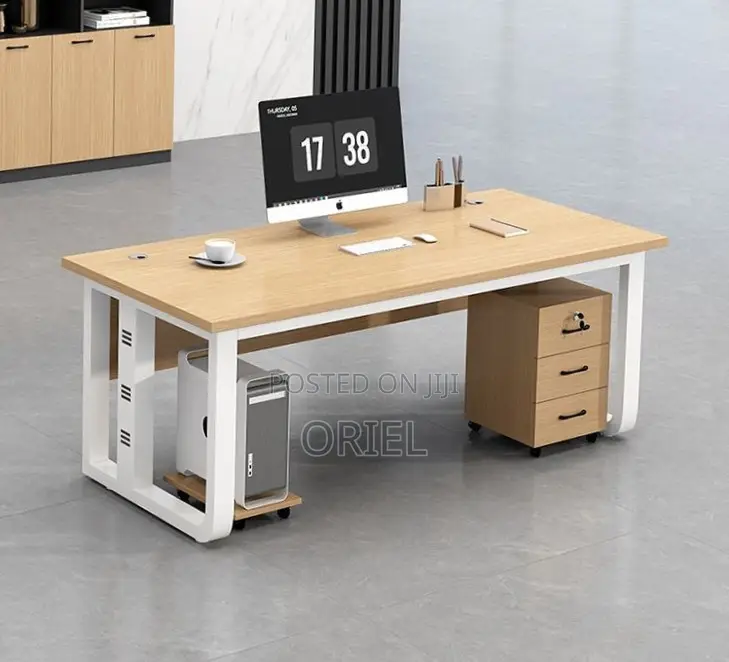Office Desk : Ergonomic Computer Desk