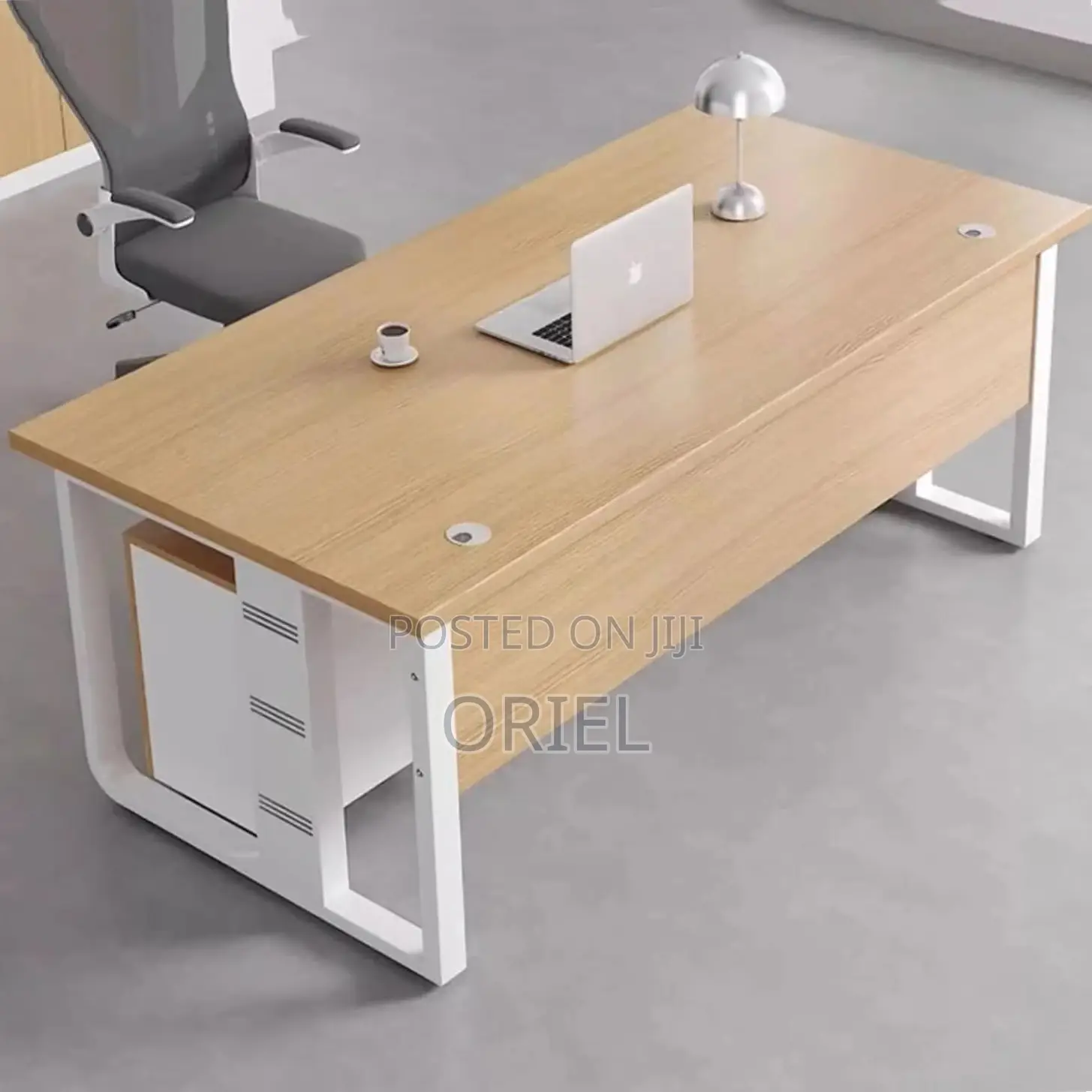 Office Desk : Ergonomic Computer Desk