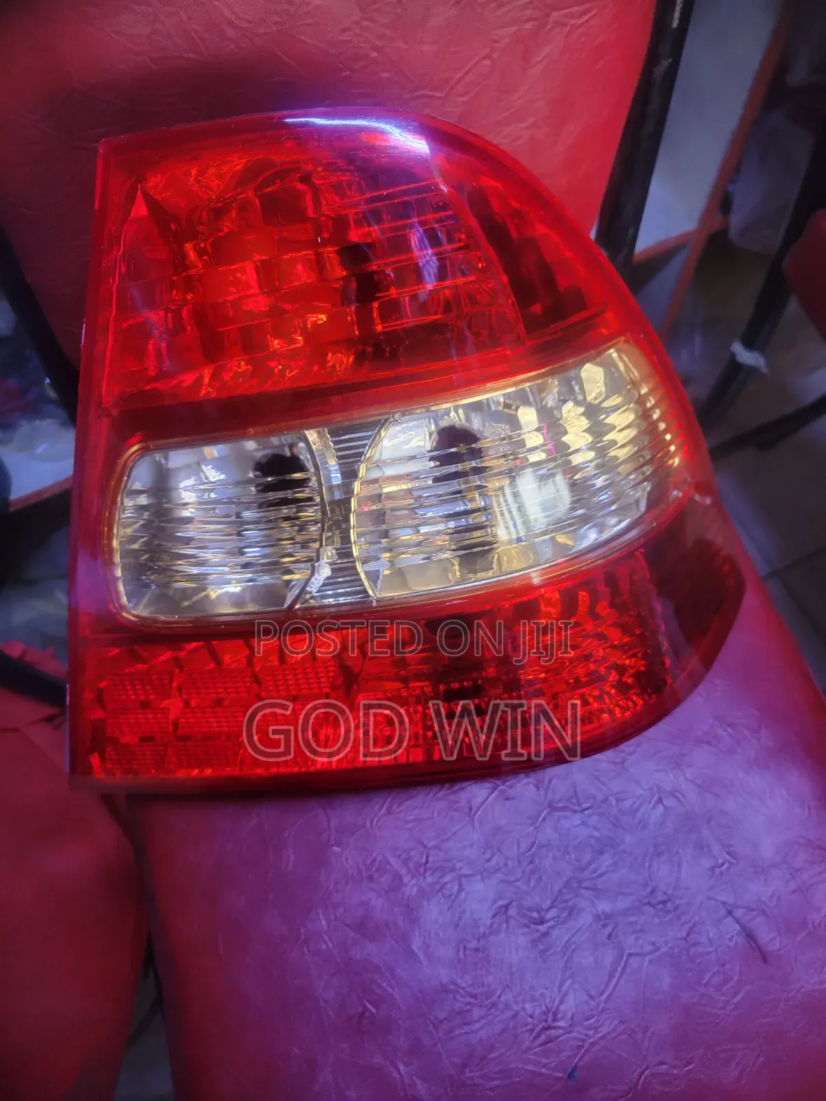 Tail Lamp Toyota NZE (01_02)