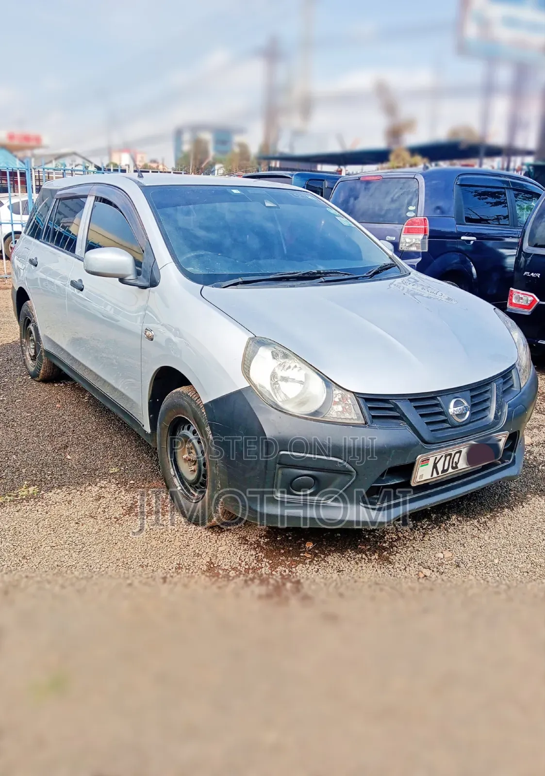 Nissan Advan 2017 Silver