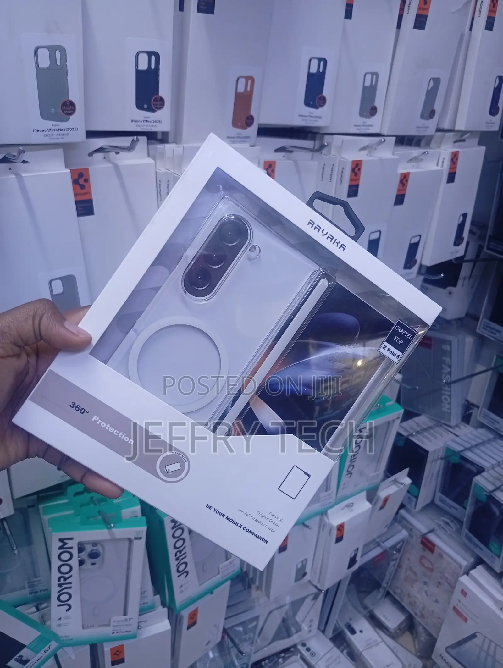 Clear Magnetic Case With a Stylus Holder for the Galaxy Z Fold 6.