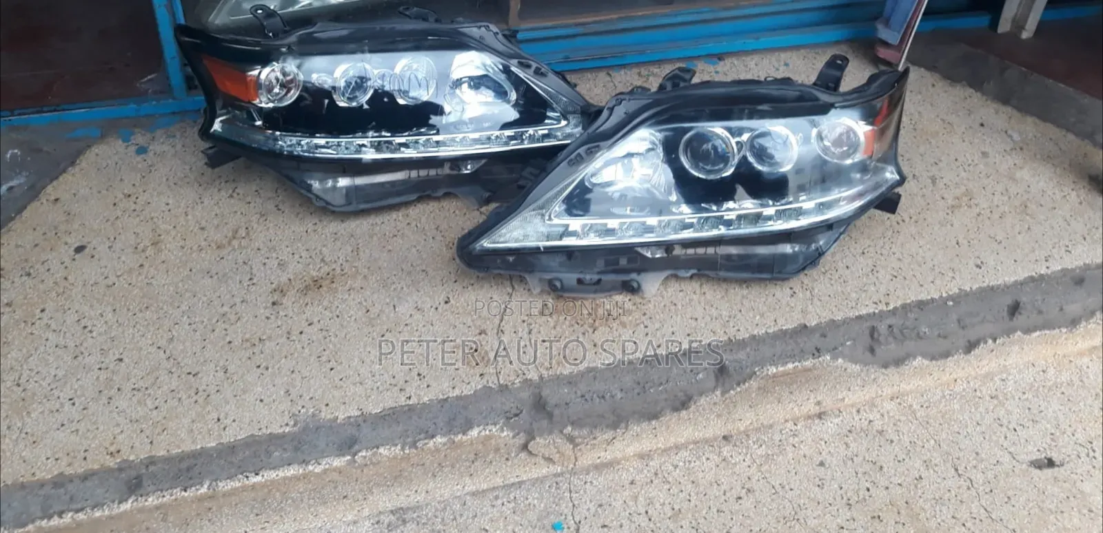 Lexus Rx 350 Headlight 3 Focus