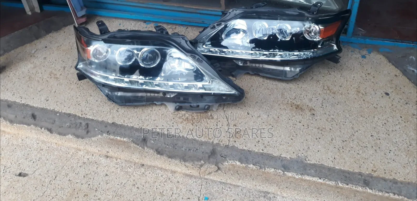 Lexus Rx 350 Headlight 3 Focus
