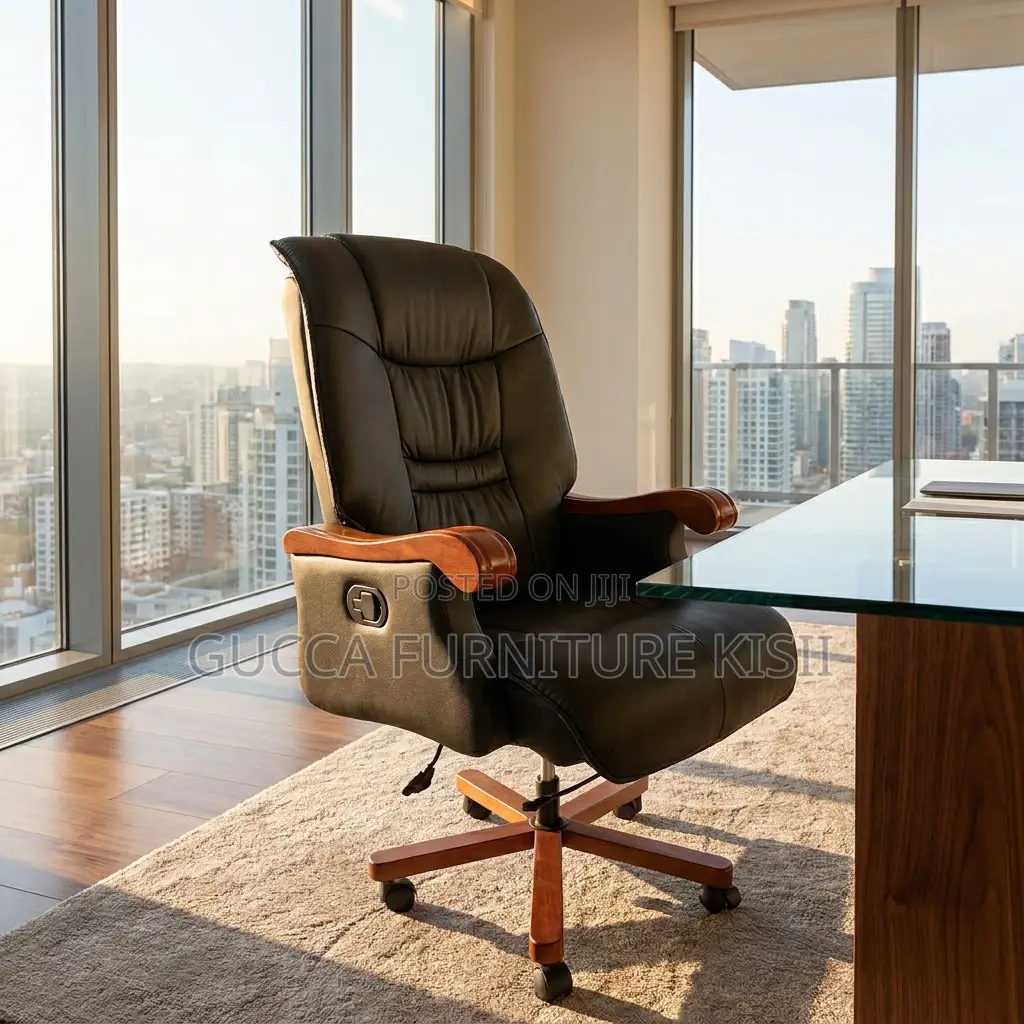 Office Chair; Modern Leather Swivel Chair