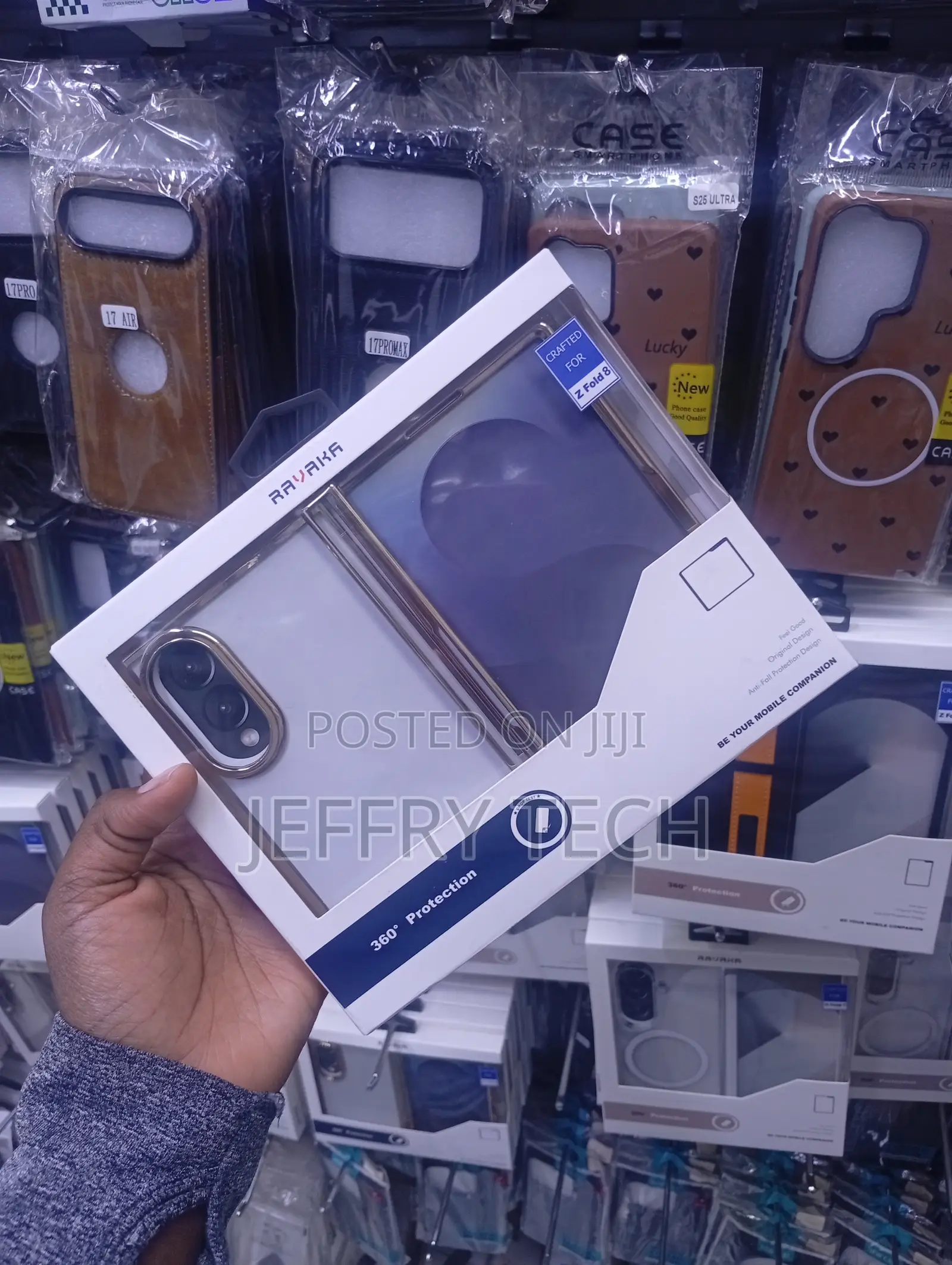 Ravaka Clear Magnetic Case Crafted for the Samsung Galaxy Z Fold 8