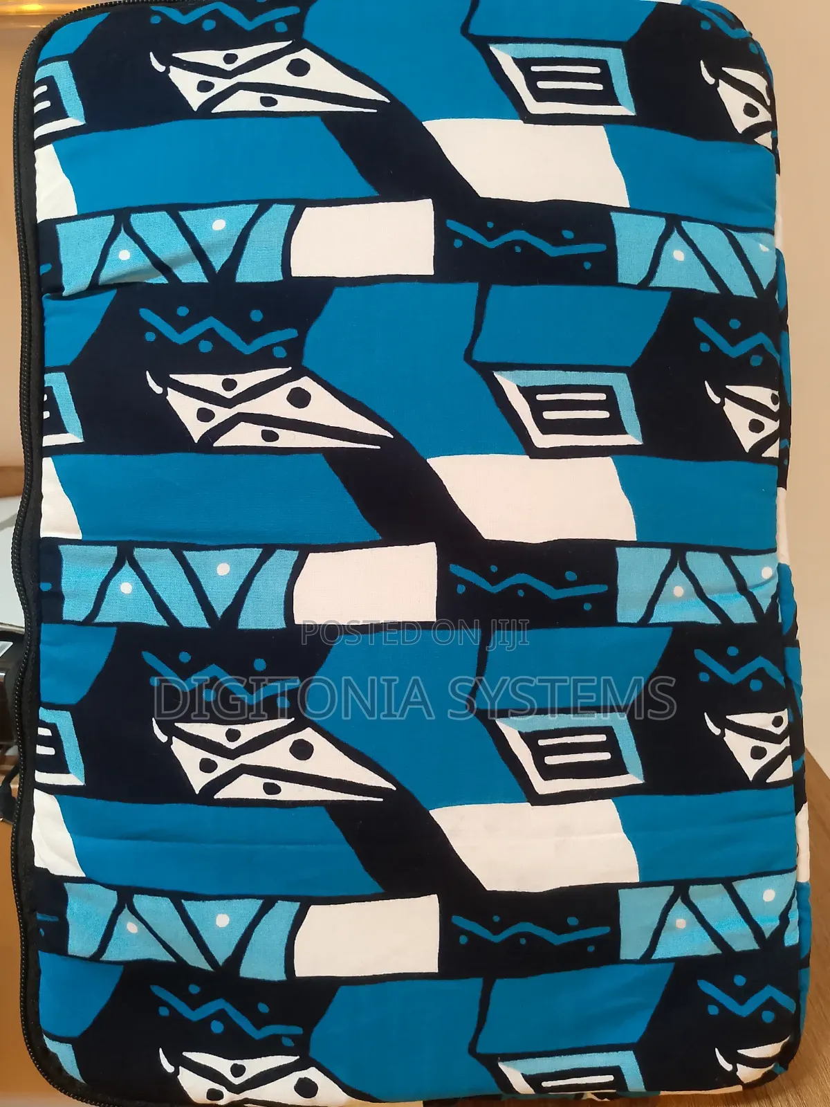 Kitenge Sleeve Bag