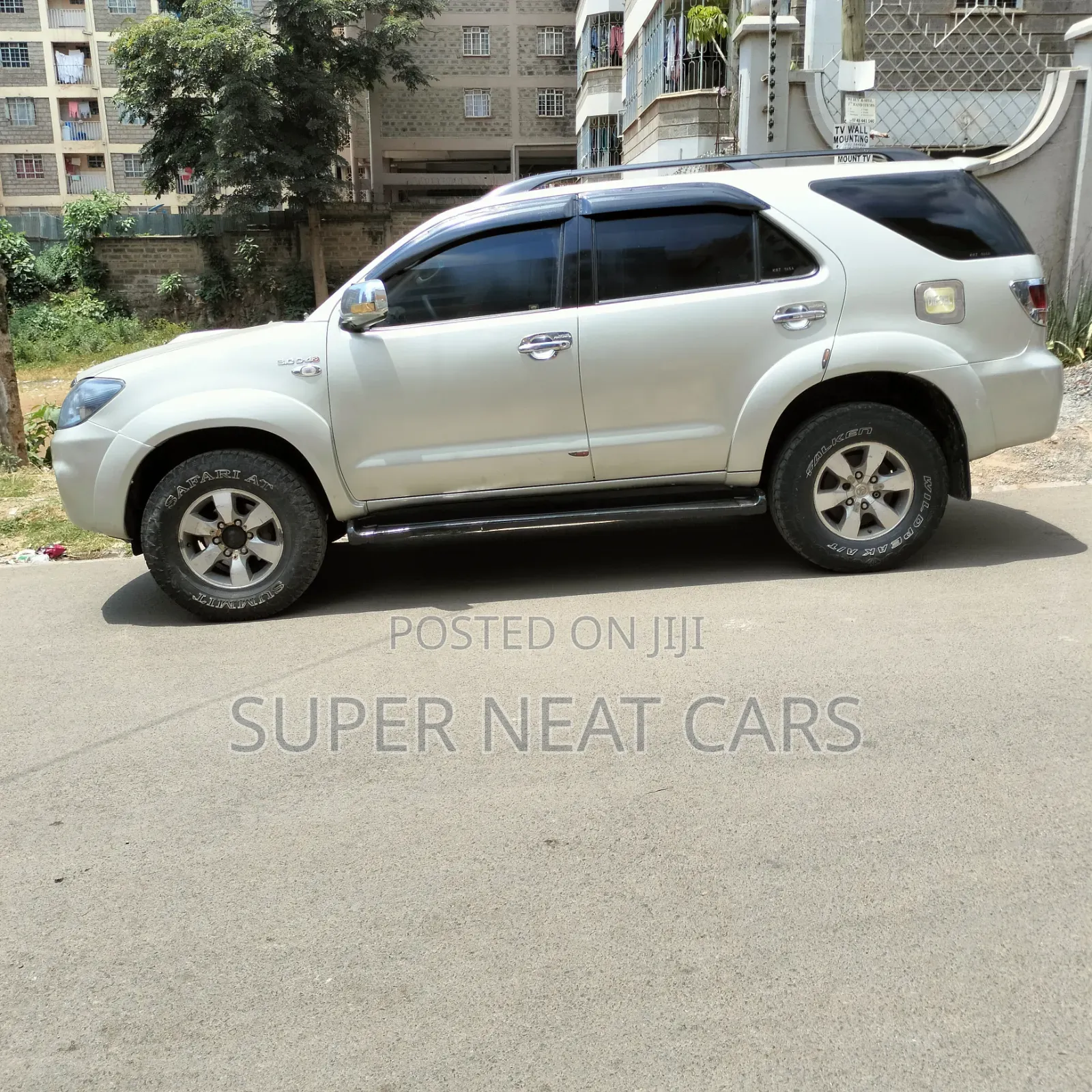 Toyota Fortuner 2007 Silver