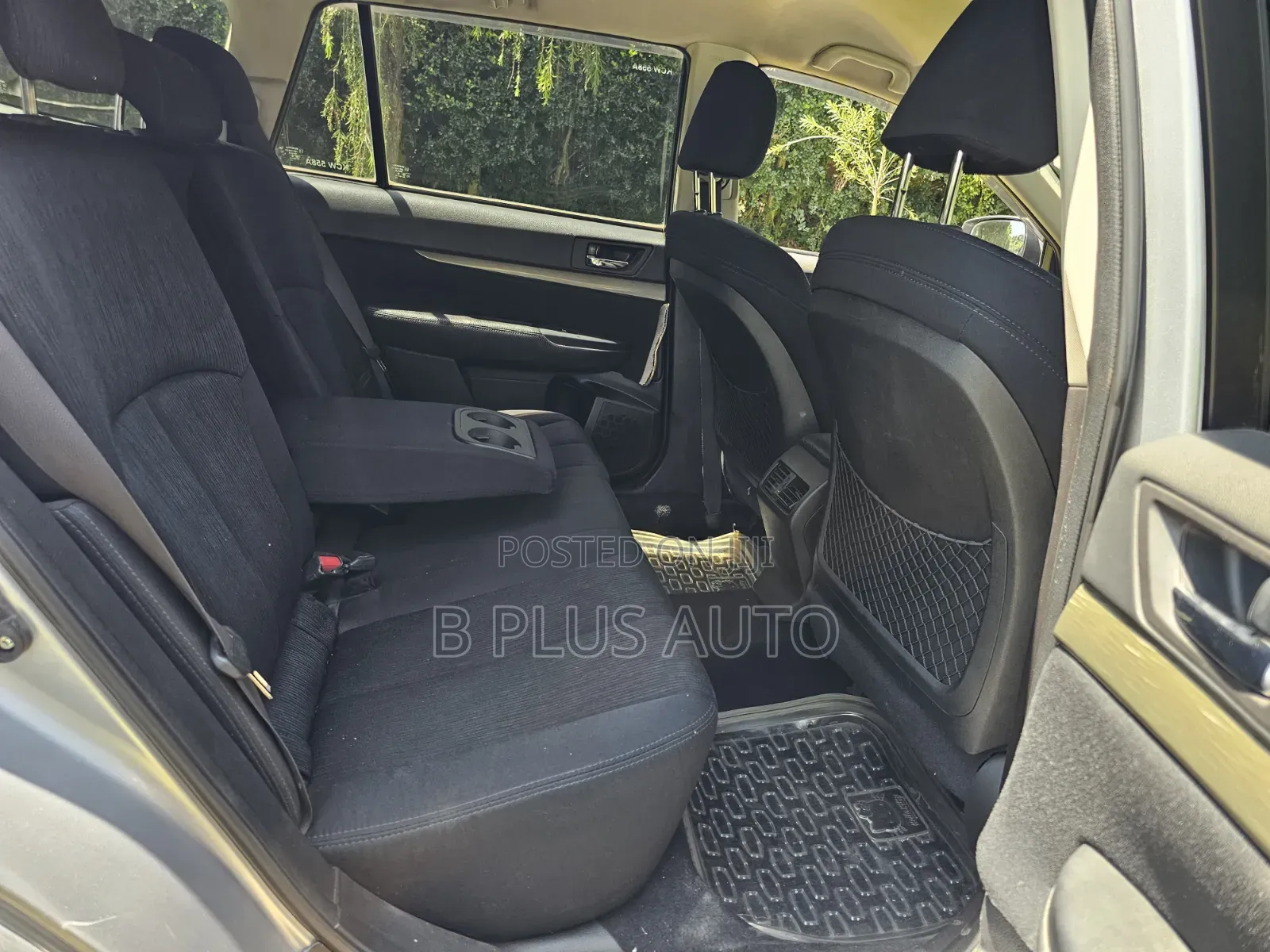 Subaru Legacy 2012 Silver