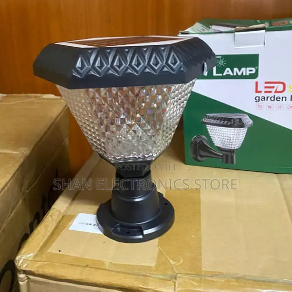 * Automatic Dusk to Dawn Solar Light Lamp Main Gate Post