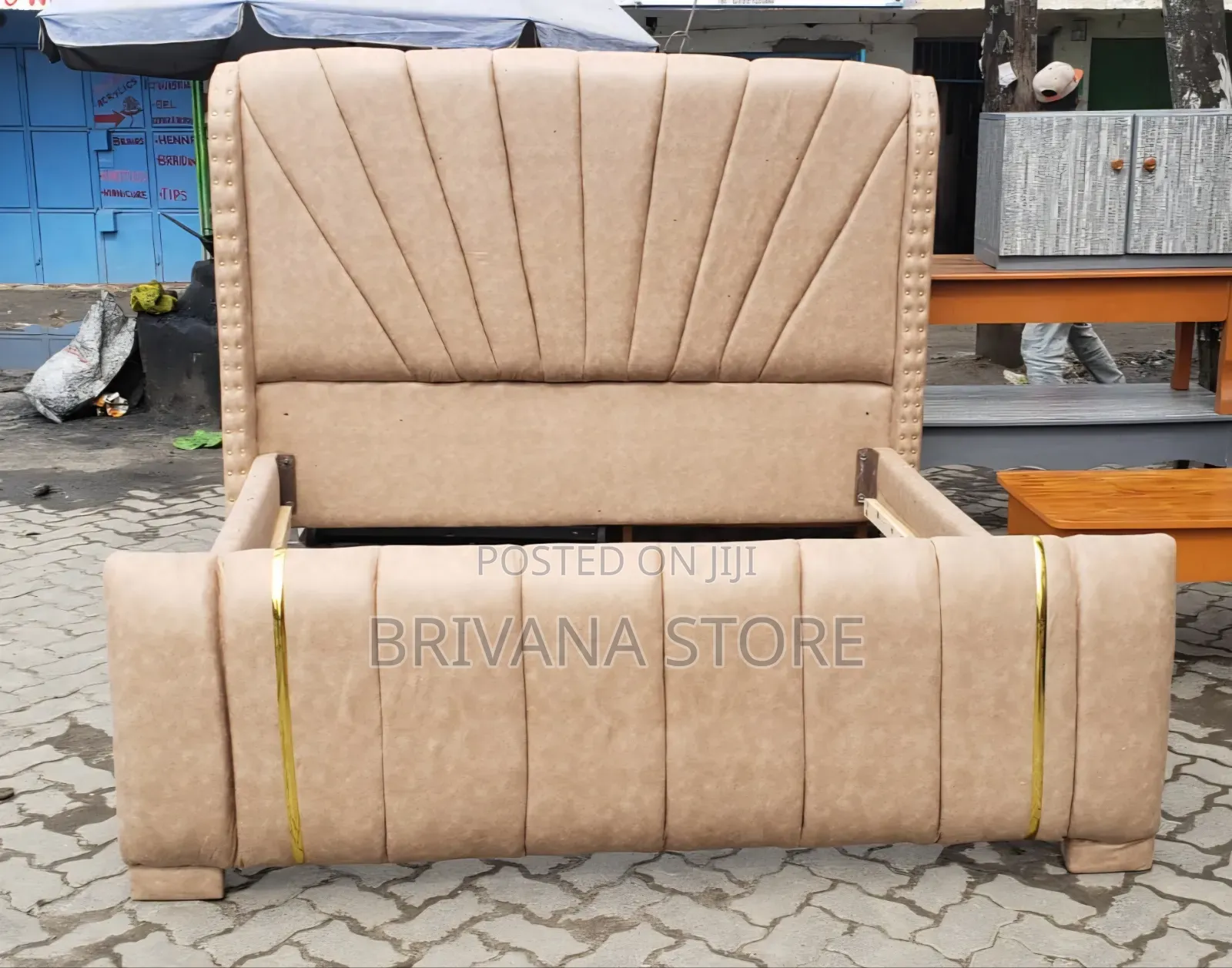 5x6 Luxury Chester Upholstered Bed Frame