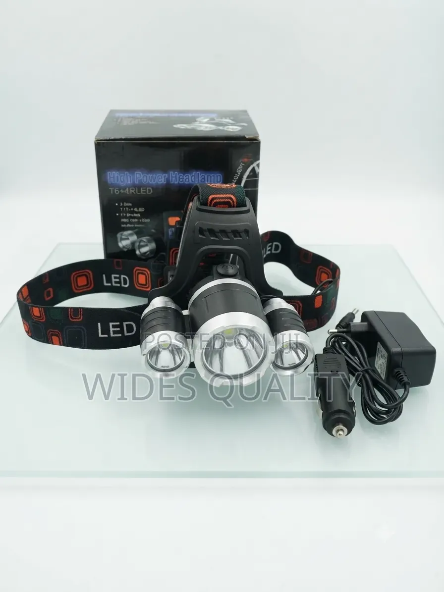 Rechargeable Headlamp With a Triple-Lamp