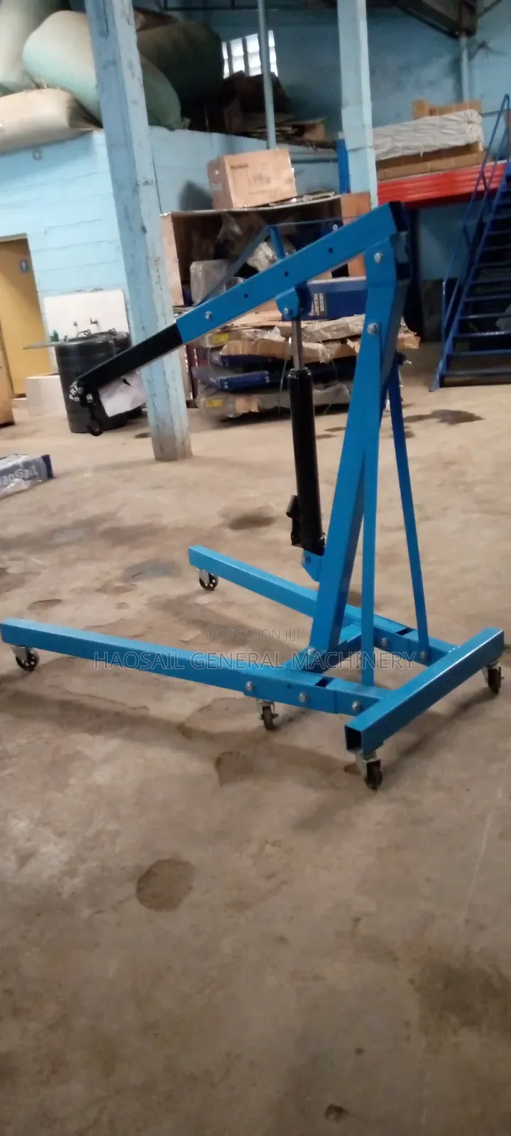 2T Engine Crane