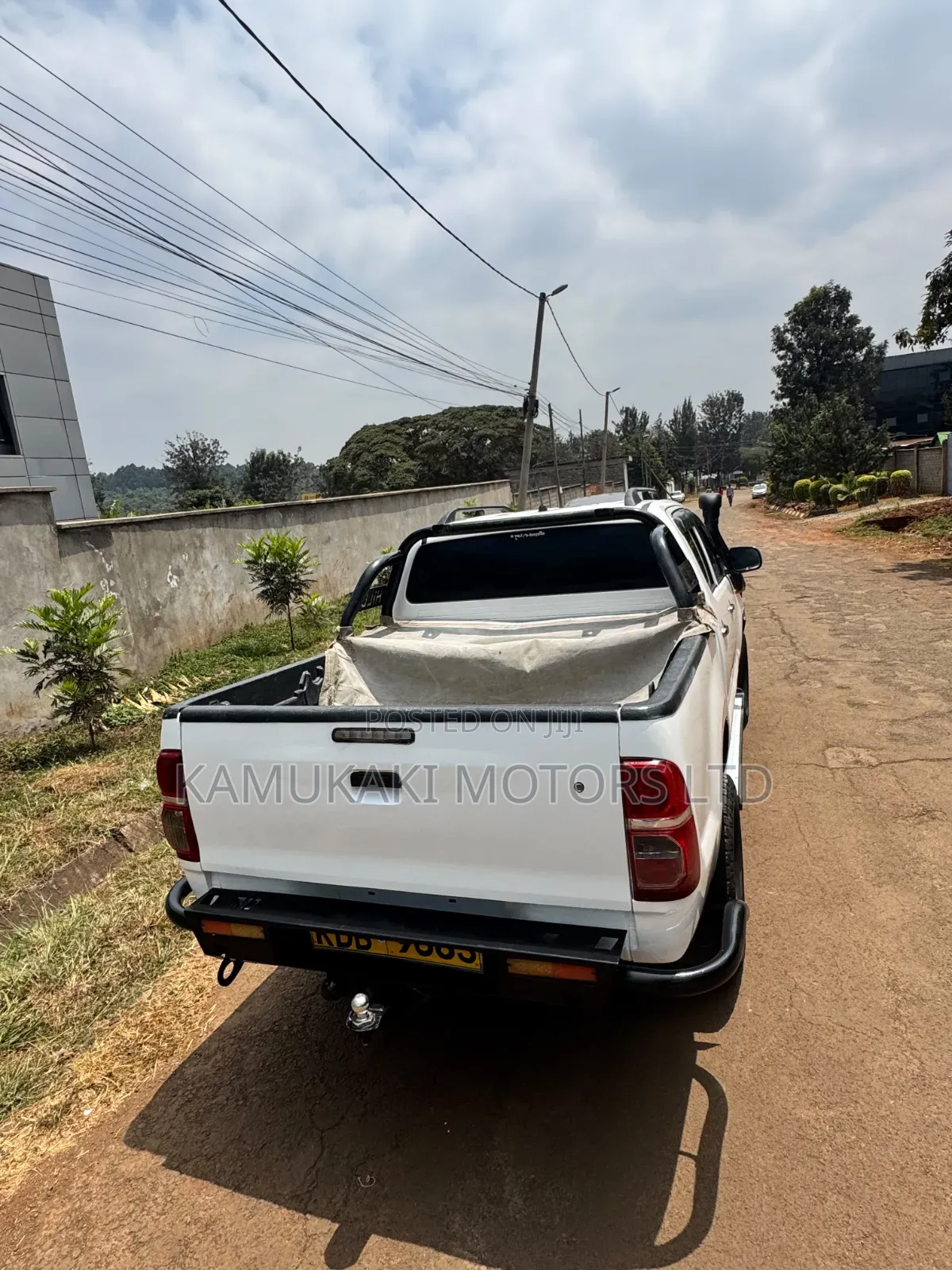 Toyota Hilux 3.0 D-4D 4x4 2013 White