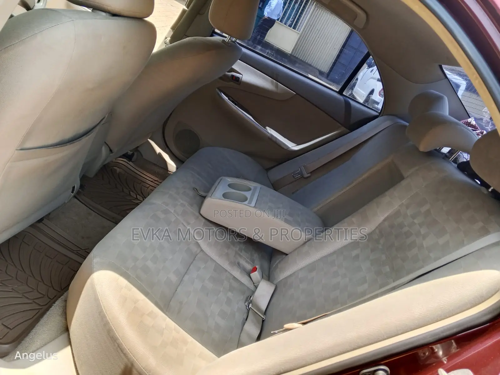 Toyota Axio 2009 Maroon