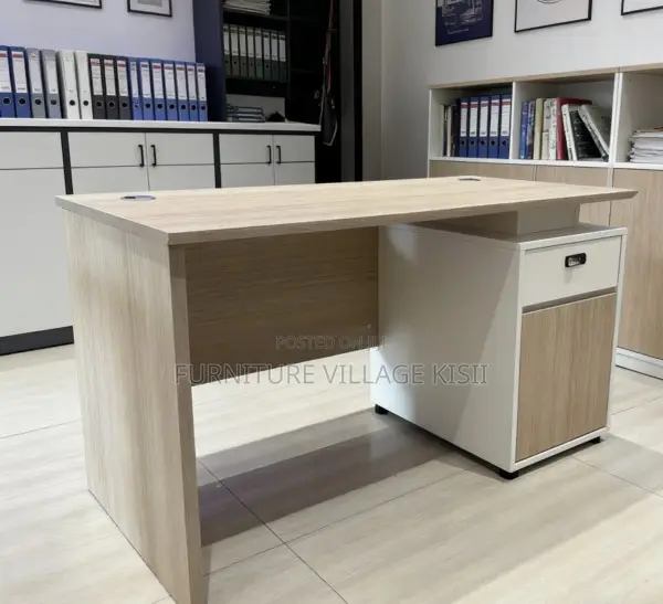 Office Desk: 1400mm Executive Office Table