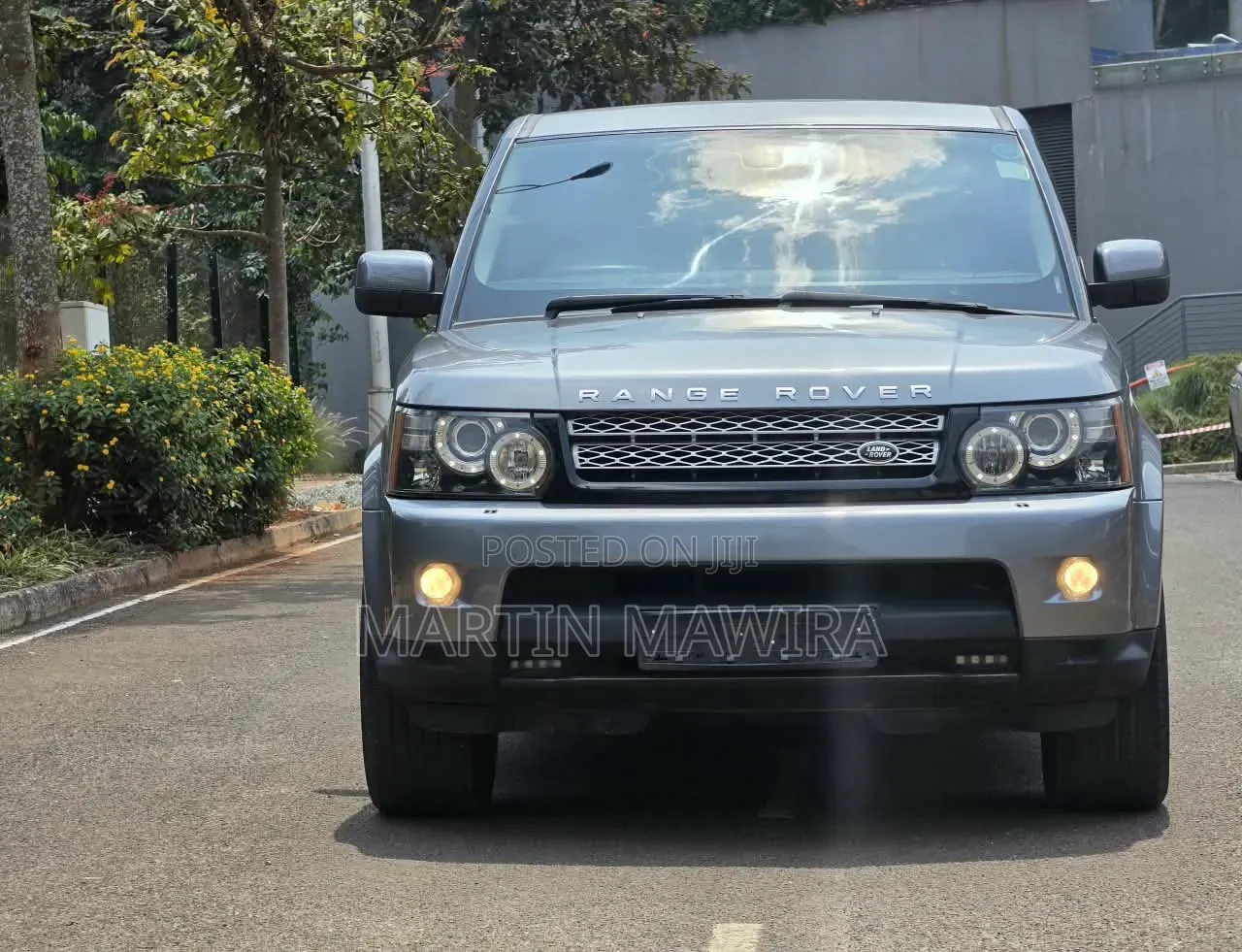 Land Rover Range Rover Sport 2012 Gray