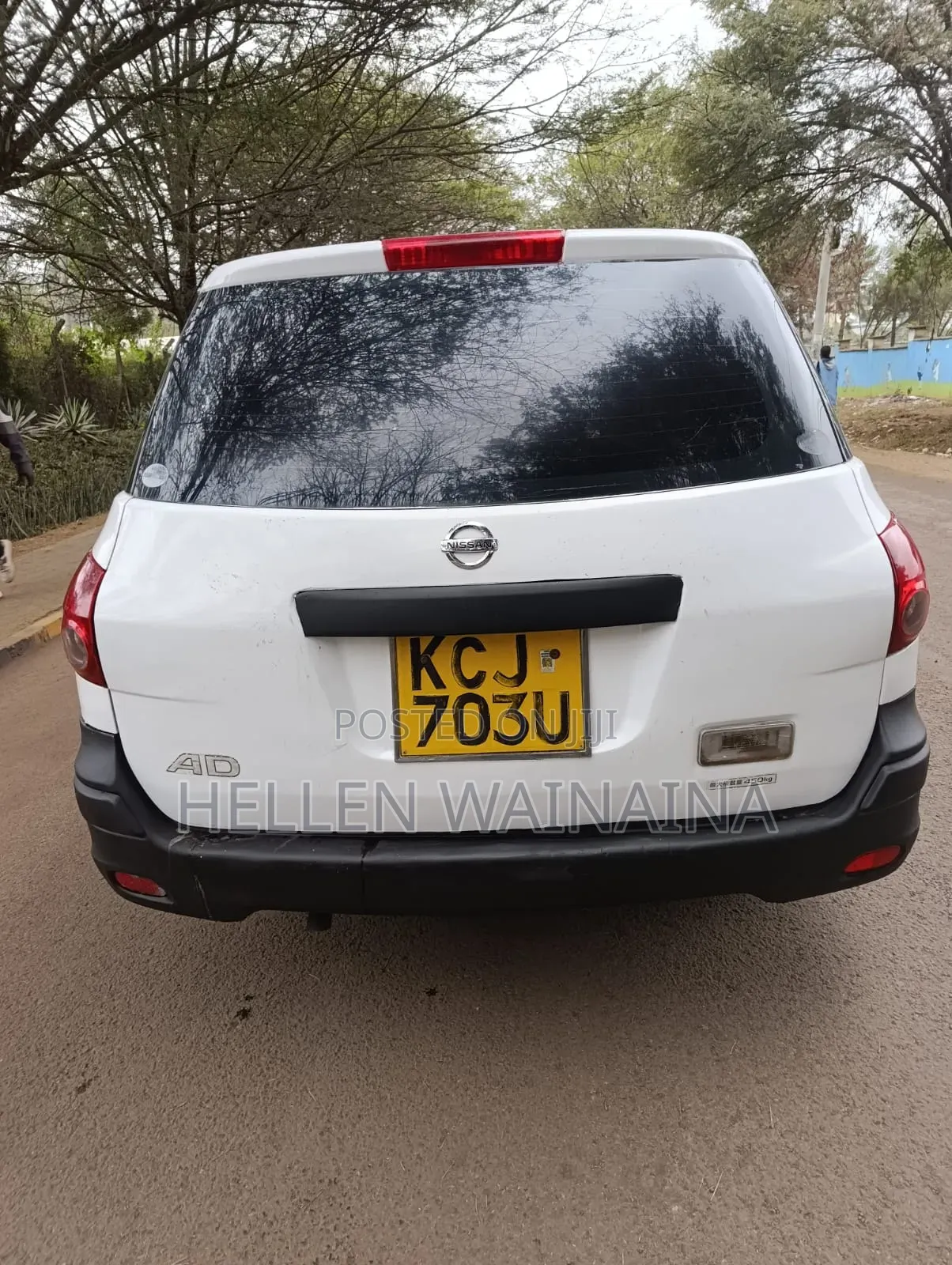 Nissan Advan 2010 White