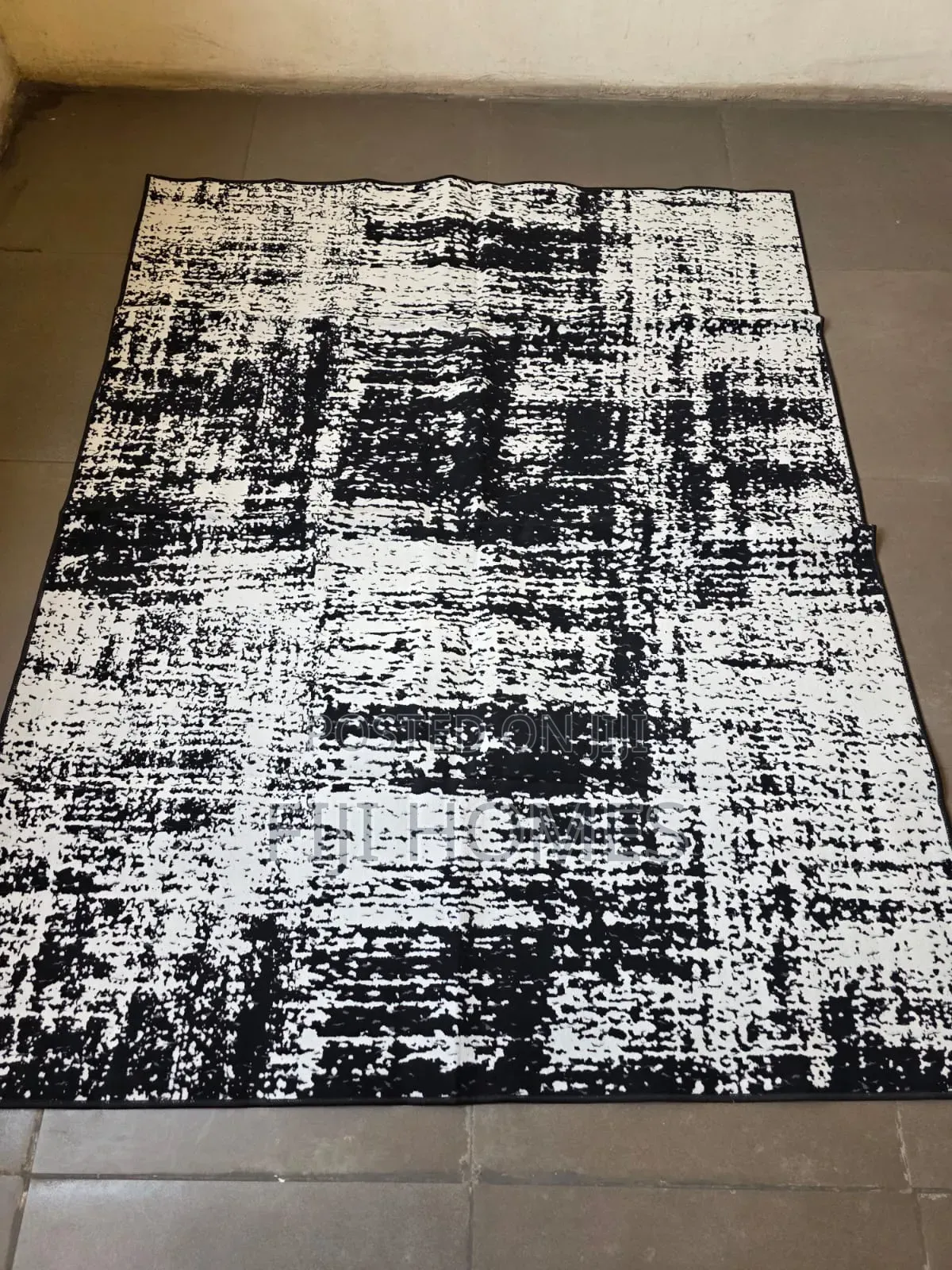 Non-Slip Urban Luxury Fur Carpet 5x8ft | Rubber Bottom
