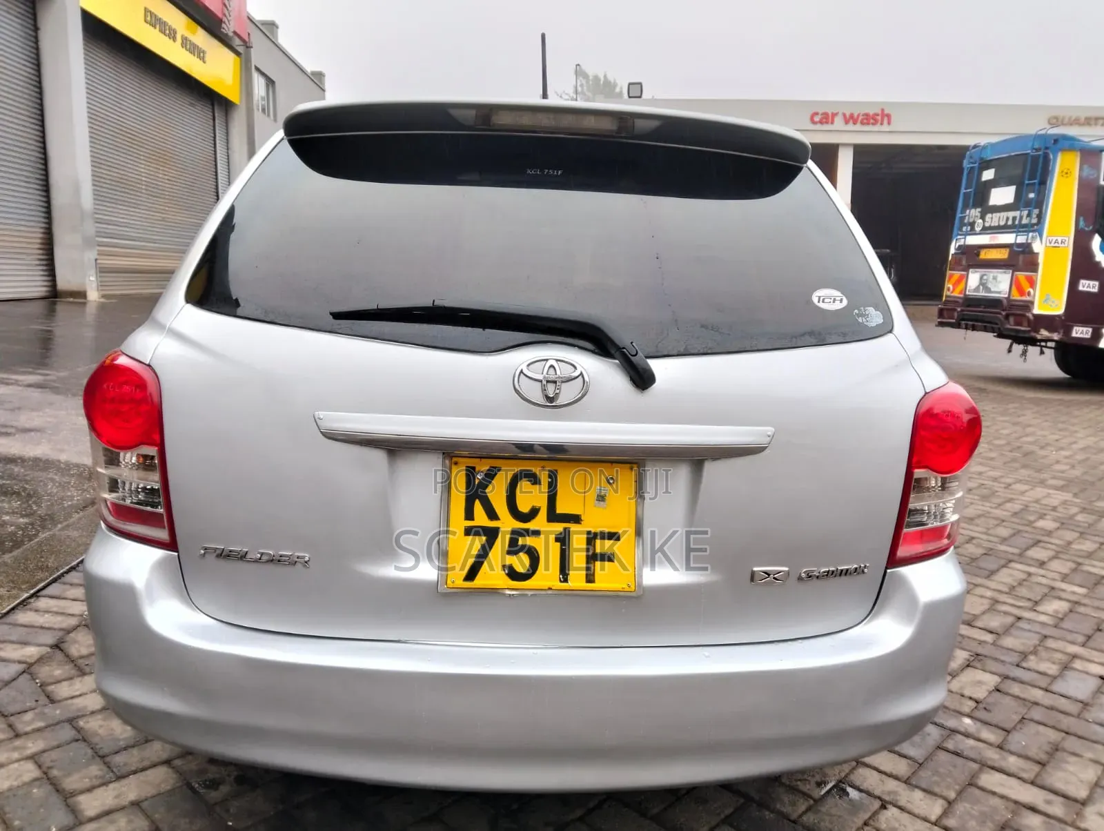 Toyota Corolla Fielder 2010 Silver