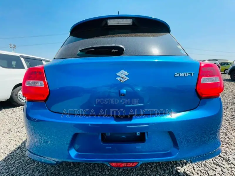 Suzuki Swift 2019 Blue