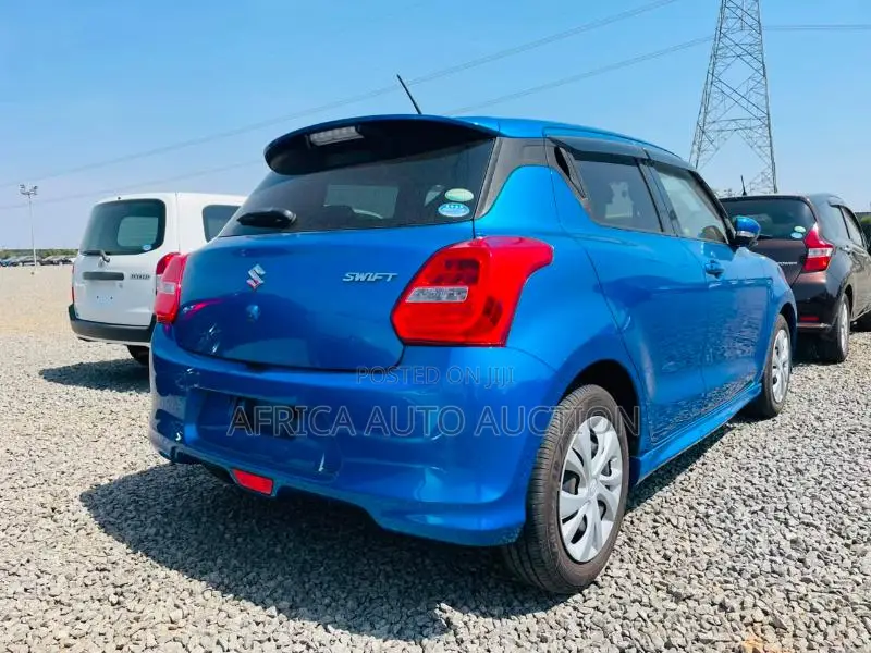 Suzuki Swift 2019 Blue
