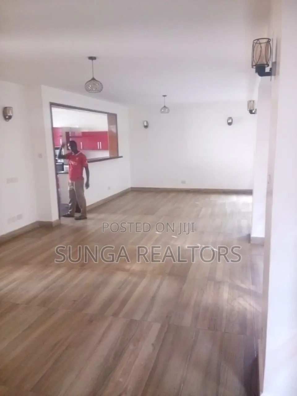 5bdrm House in Convent Drive, Maziwa for rent