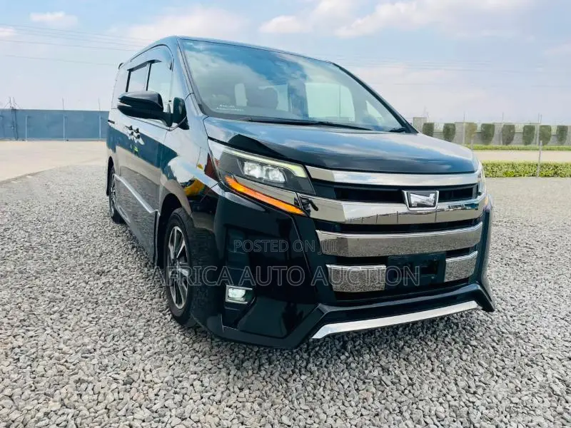 Toyota Noah 2.0 FWD (7 Seater) 2019 Black