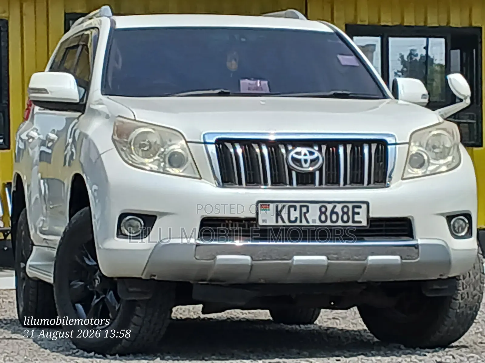 Toyota Land Cruiser Prado 2012 White