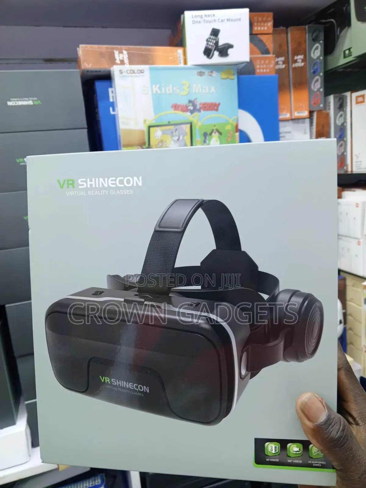 G04EA Virtual Reality Headset With Bluetooth Controller