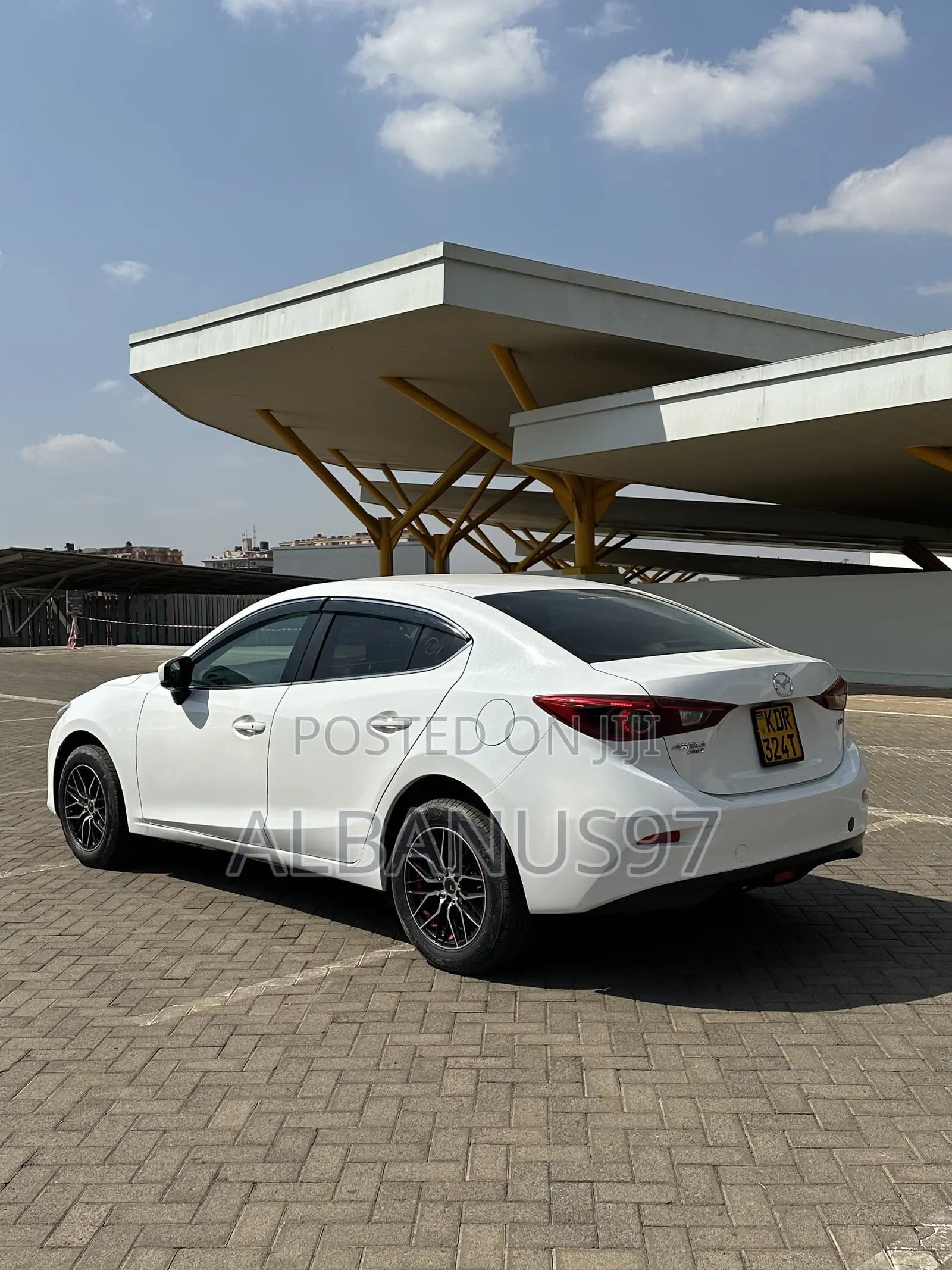 Mazda Axela 2018 White