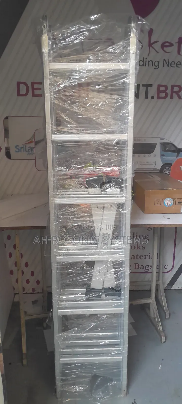 Site-Ready 24ft Heavy Duty 4by6 Aluminium Folding Ladder