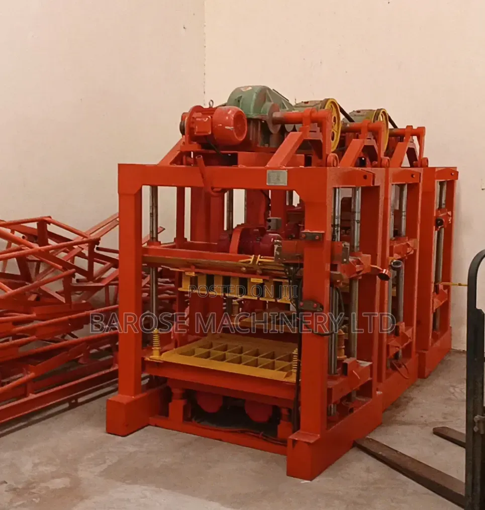 Concrete Brick Making Machine
