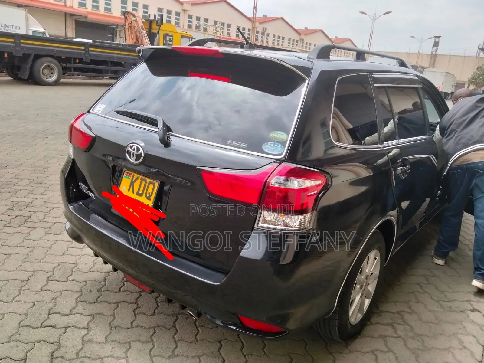 Toyota Corolla Fielder 2018 Black
