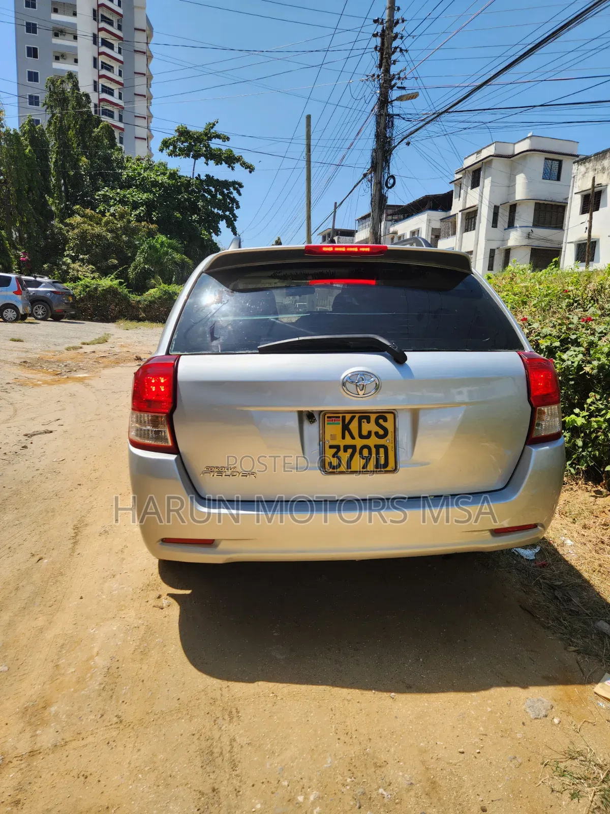 Toyota Corolla Fielder 2011 Silver